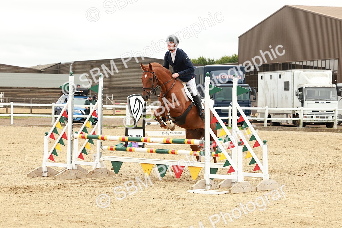 1I0A7052 - Class 2 - Senior British Novice