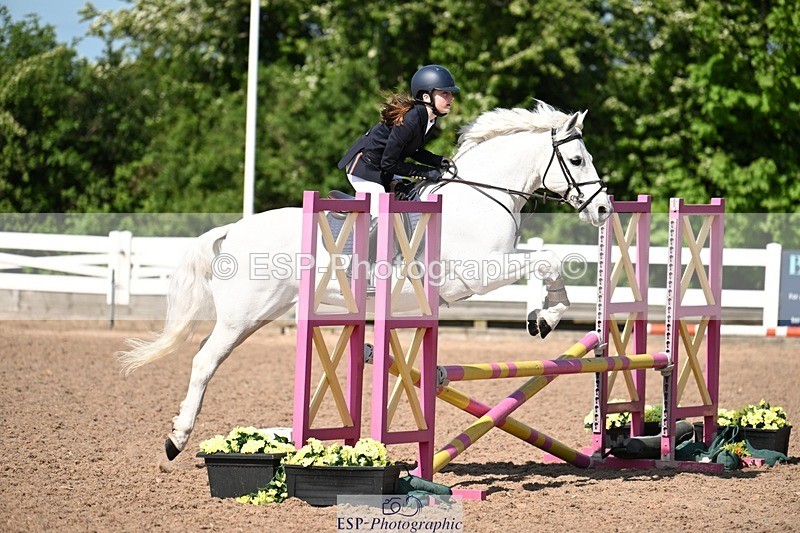 250504-103505-02120 - Cls 15+16 Club and Schools 70cm