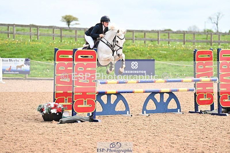 240506A-114827-08617 - Cls 4 Blue Chip Pony Newcomers & 1m Open