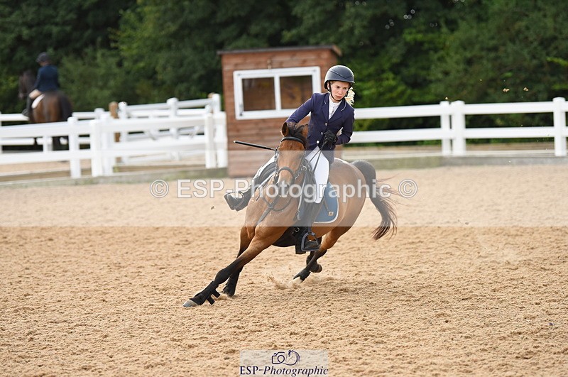 230815A-171756-00323 - 70cm