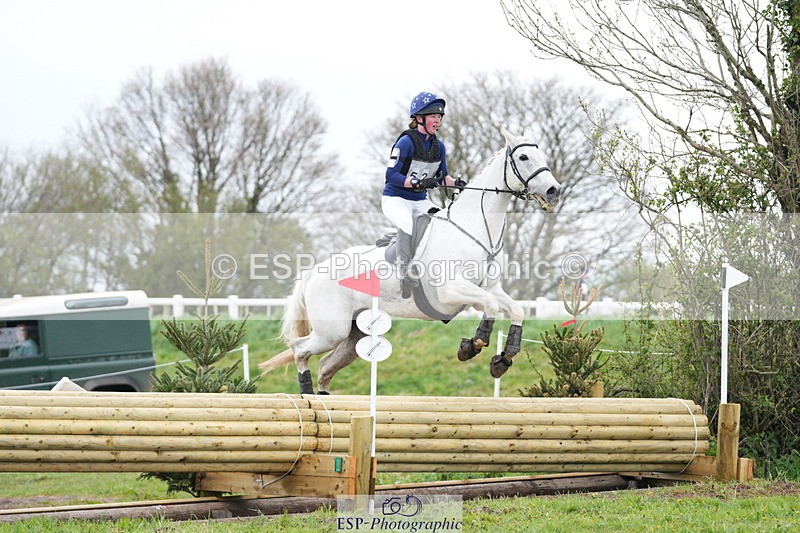 250419-123039-09953 - 520-Isobel.Thrasher-BONZA.KING.OF.ROUGES