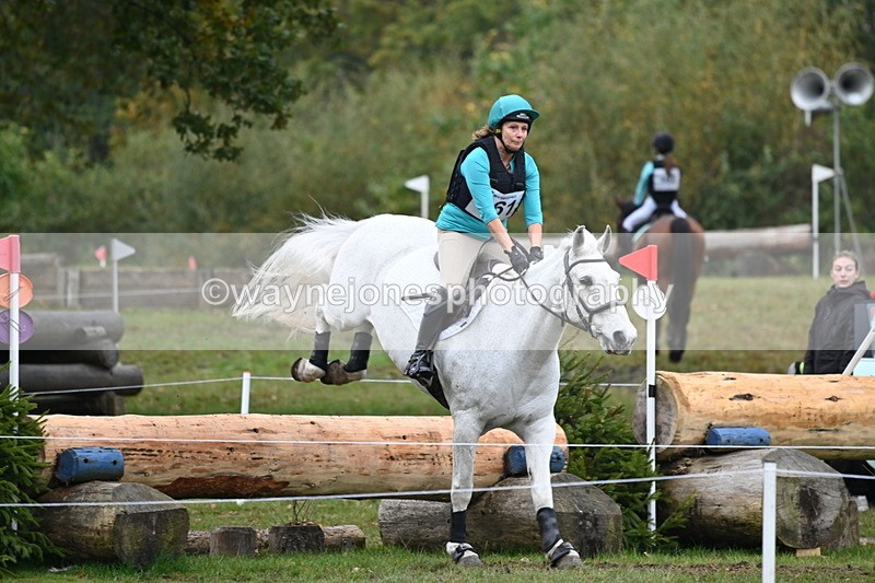 WJ6_2714 - 80cm Cam 1 Time 11:23 to 12:04