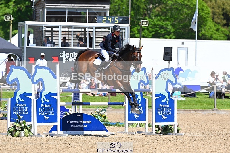 240525-123106-14925 - 512-RINGWOOD_MADRAS-Izzy_Taylor