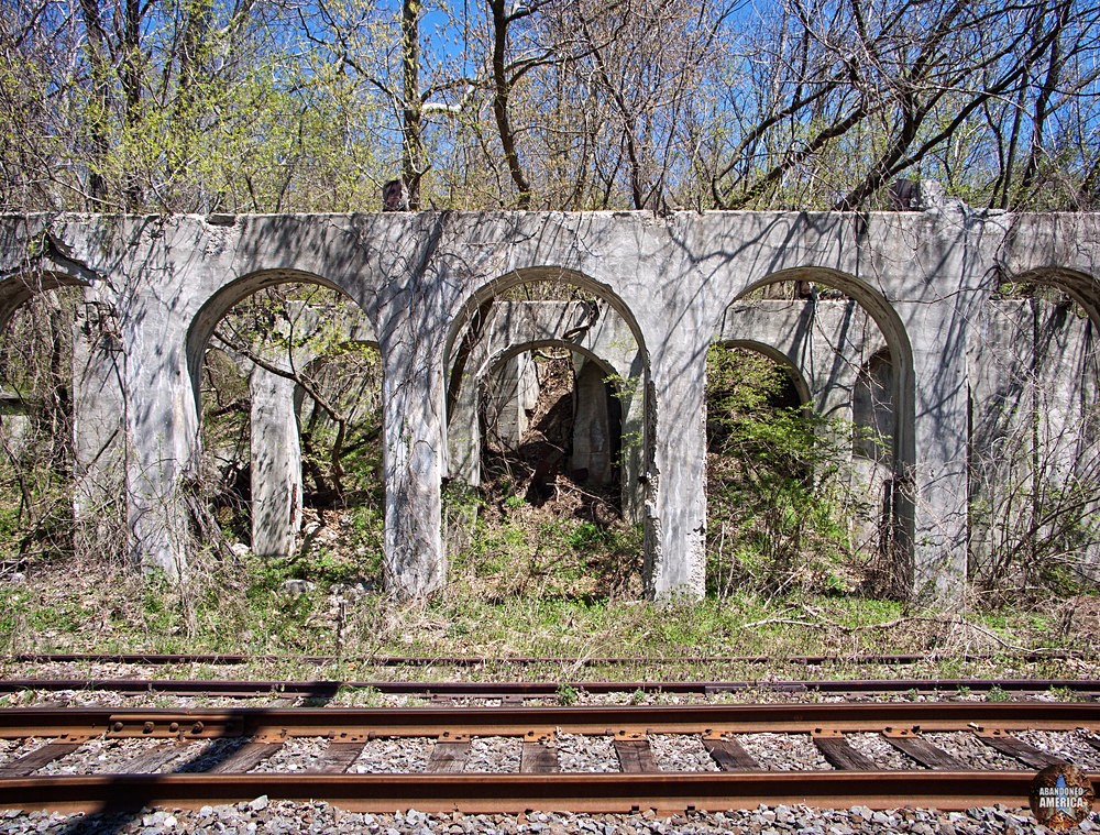 Billmeyer Limestone Quarry (Bainbridge, PA) Arches