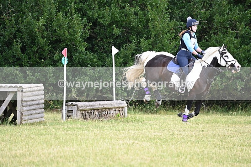 WJ6_5991 - 60cm XC Time 09:48 to 09:57