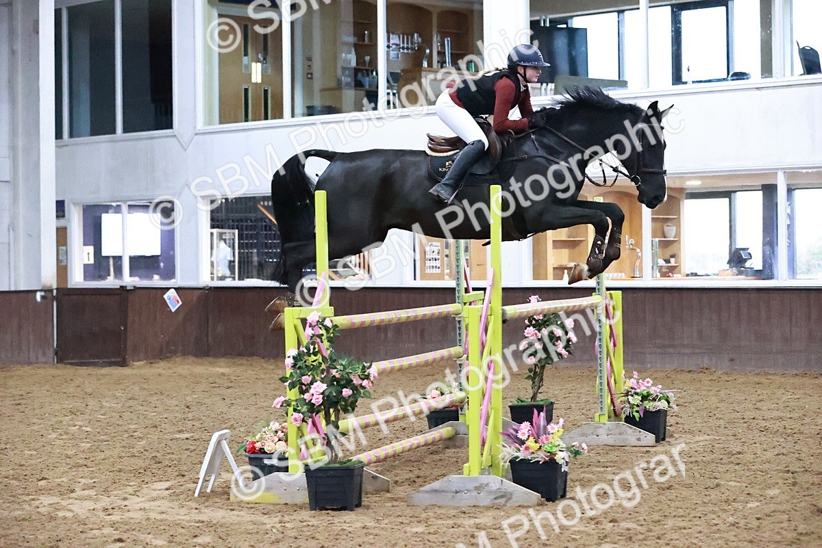 SBM_001642 - Class 5 - Senior Foxhunter 1.20m