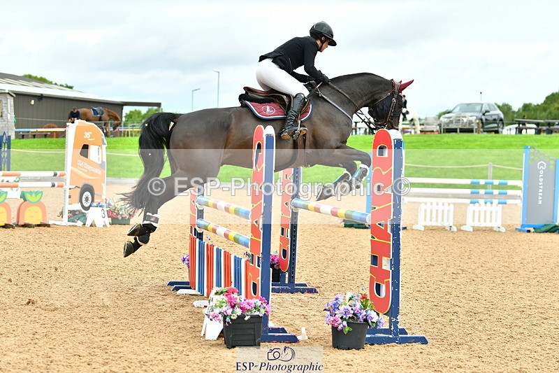 230728A-100946-00647 - Cls 1A Senior 1.05m