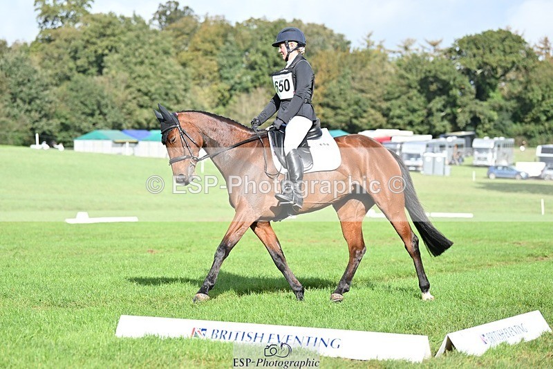 231020-115148-08260 - 650-NAOMIE.VAN.DE.BROUWERSHOEVE-Lara.Salter-DR