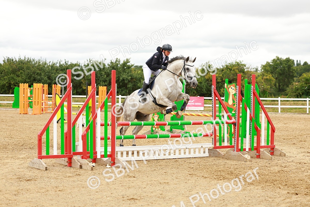 SBM_001942 - Class 9 - Senior British Novice - 90cm