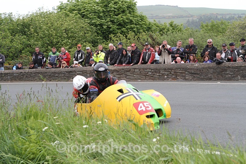  - Sidecar Race 1