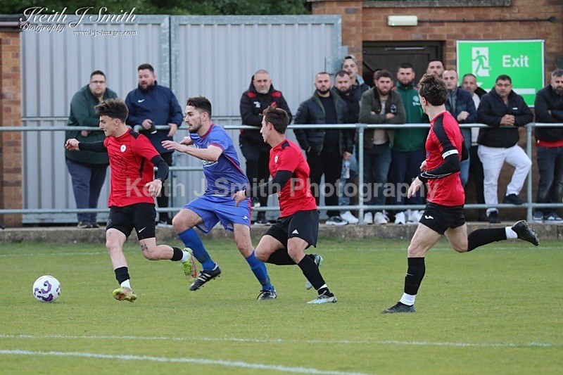 9KJS9292 - AFC Spinney Reserves vs Alba Eagles.