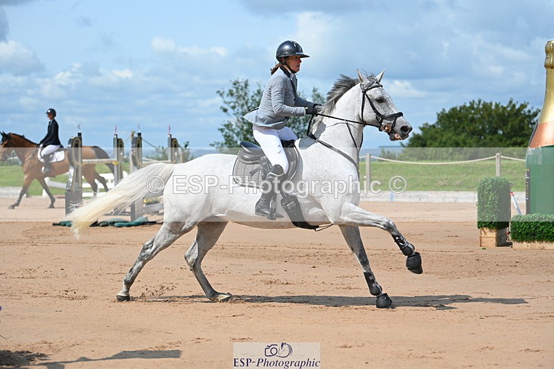 230721A-104554-05432_Cls 6 2 Star Medium 135m - 075-902-3050