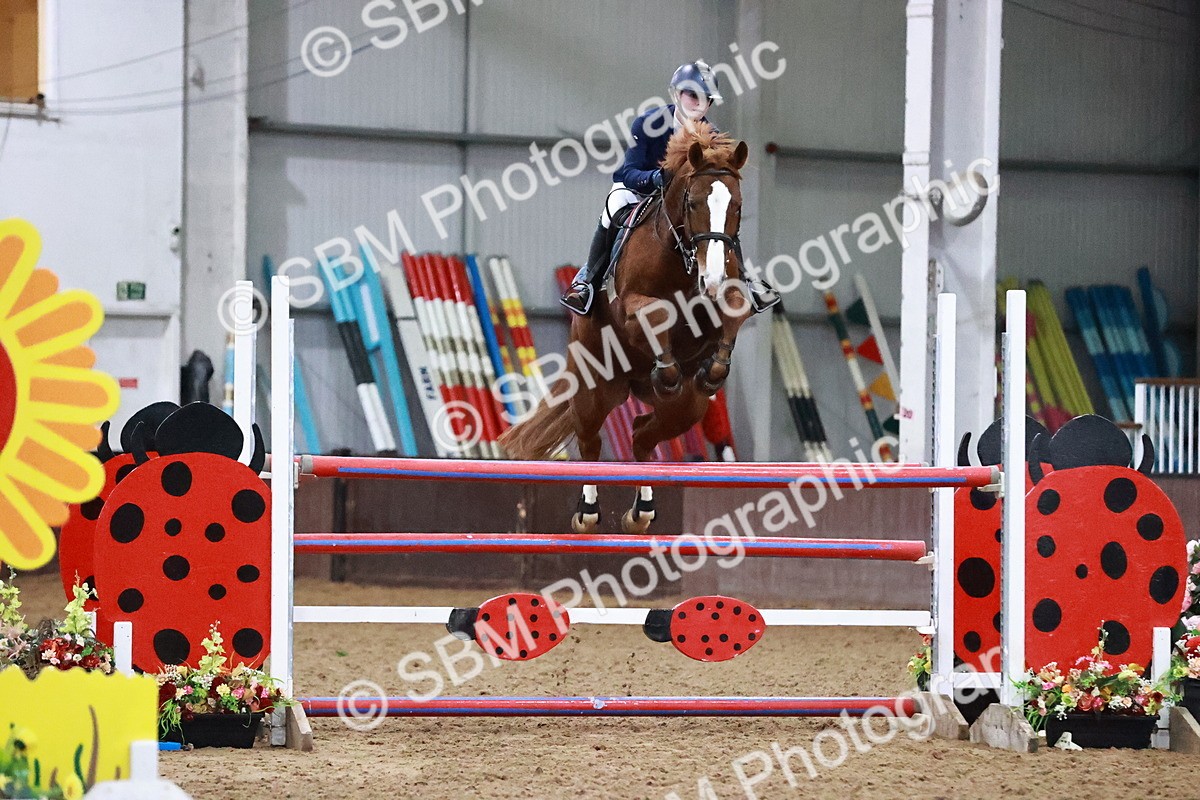 SBM_001673 - Class 5 - Senior Foxhunter 1.20m