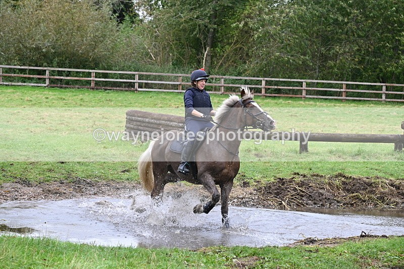 WJ6_4834 - Time at Photographer 12:17 to 12:30