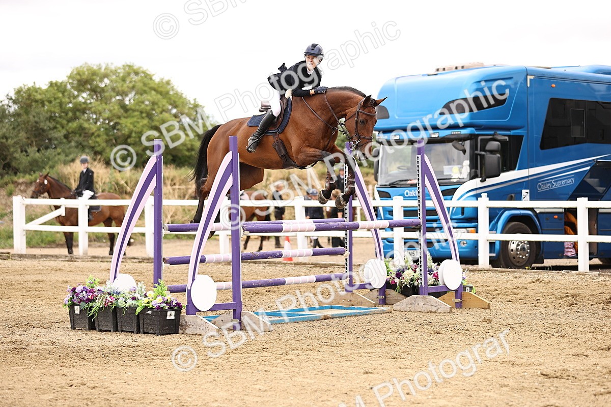 SBM_003135 - Class 21 - Senior Newcomers - 1.10m