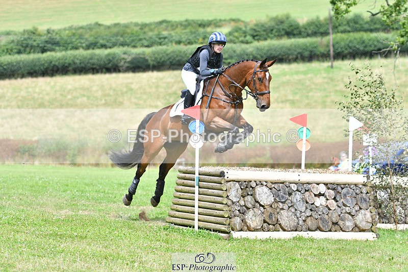 240804-135059-15001 - 472-Lucy_Woolams-ZATESSA'S_CLASSIC