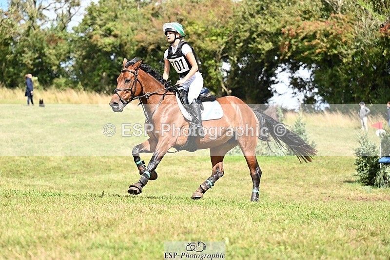 250831-142913-10923 - O-701-Bella.Moore