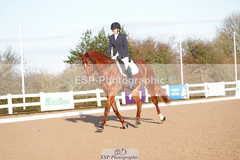 241214-103738-00218 - 136-NATALIE.PASSMORE-U.Legend