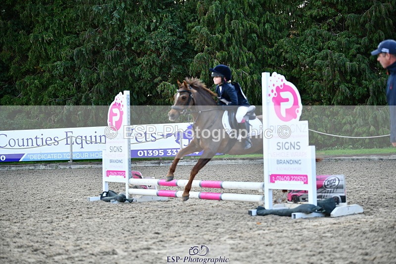 251004A-090204-00031 - Classes 1-2-3 40cm