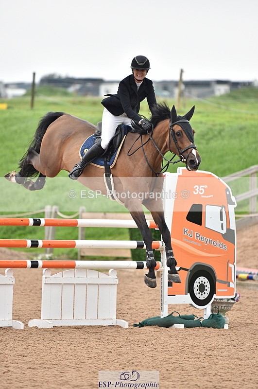 230810A-145622-01333 - Cls 11 1.30m Open