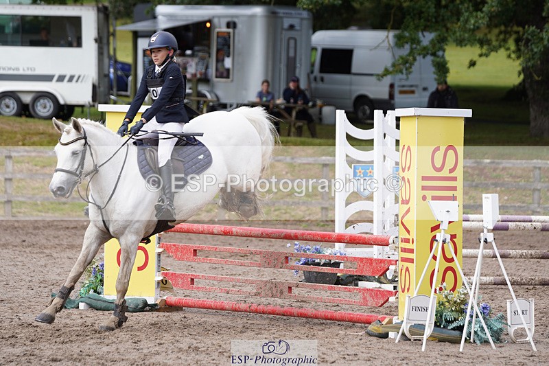 240824X-115328-23706 - 80cm Round 1 12.00 to 13.00