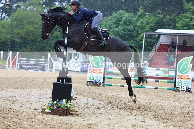 3E7A7226 - Class 7: Senior Newcomers/1.10m open