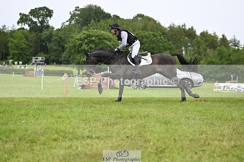 240526-143711-23648 - 507-DASSETT_ROCK_STAR-Tom_D_Crisp