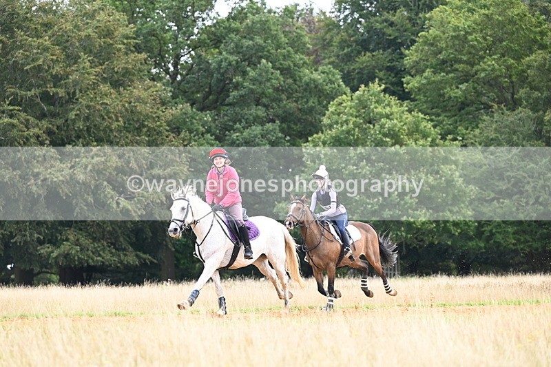 DSC_7196 - Time at Statue 12:45 to 13:15