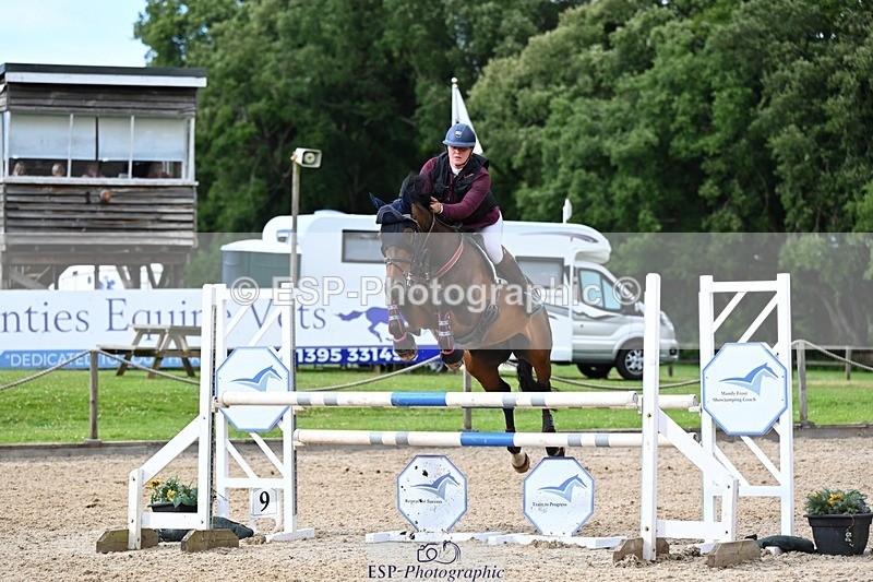 240706-183107-17712 - Cls 39 1.05m Amateur Quali and Open