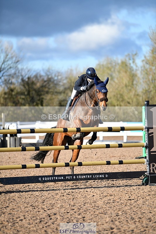 231110A-153808-01050 - Cls 7 National 1.30m Open