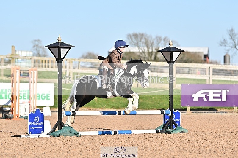 250401-163545-00154 - 60cm classes