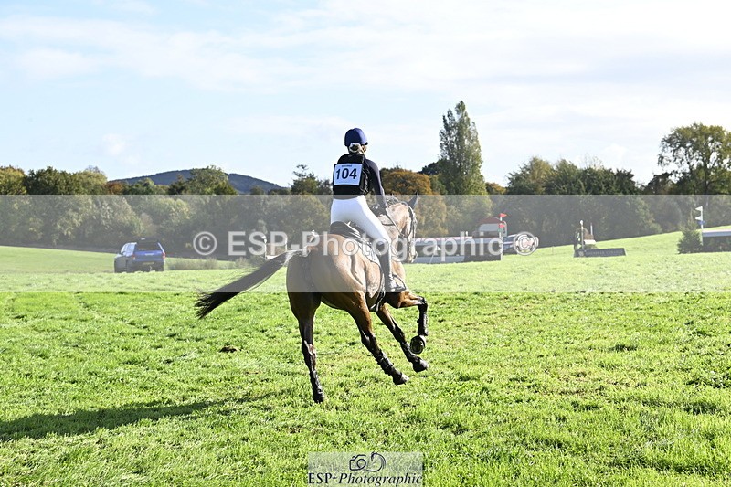 251024A-115726-08854 - B-104-Millie.Juleff