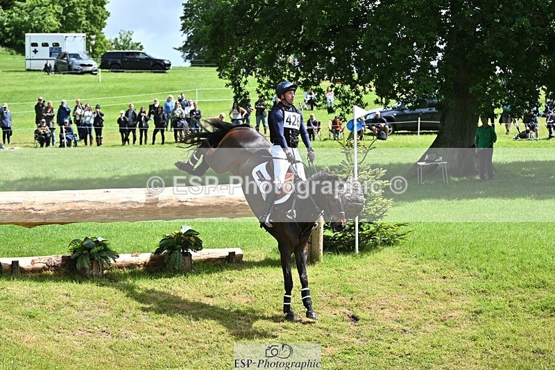 240526-114119-20634 - 426-VISCOUNT_VIKTOR-Tim_Price