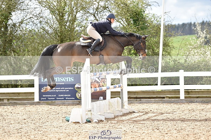 240403A-151628-00925 - Cls 5 Foxhunter and 1.20m Open