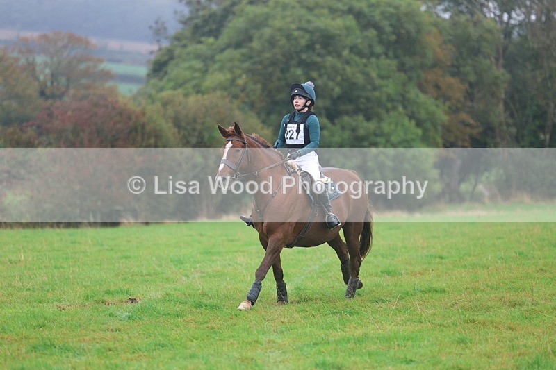 3E7A1434 - Class 2: 70cm: Half Roll Top