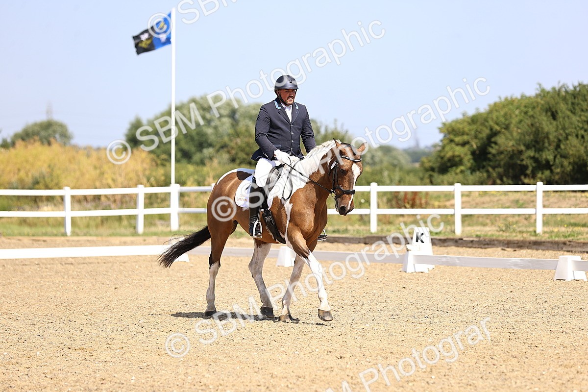 SBM_009323 - Novice 5 - 9.50-10.53