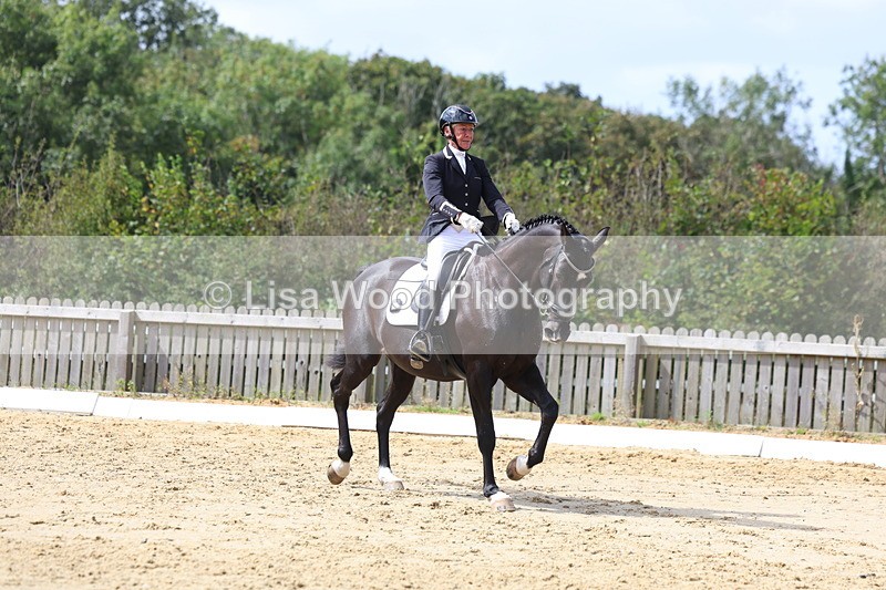 3E7A3806 - Class 8: Novice 6 Section A Championship