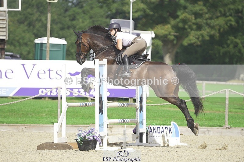 230909-122622-05666 - Cls 17 Snr 1.05m Open