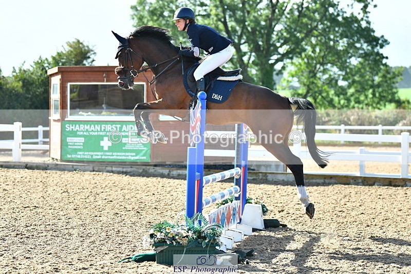 230812A-093204-07657 - Cls 25 A&B Brit nov & 90 Open