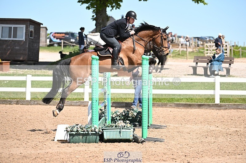 250510-143100-11765 - Cls 23 1.05m Amateur Quali