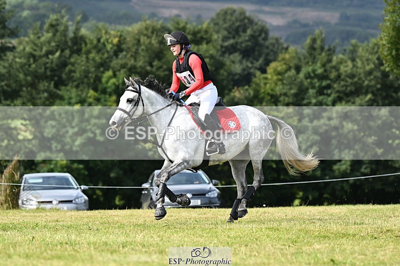 240825X-111125-31970 - 70cm XC 11.00 to 12.00