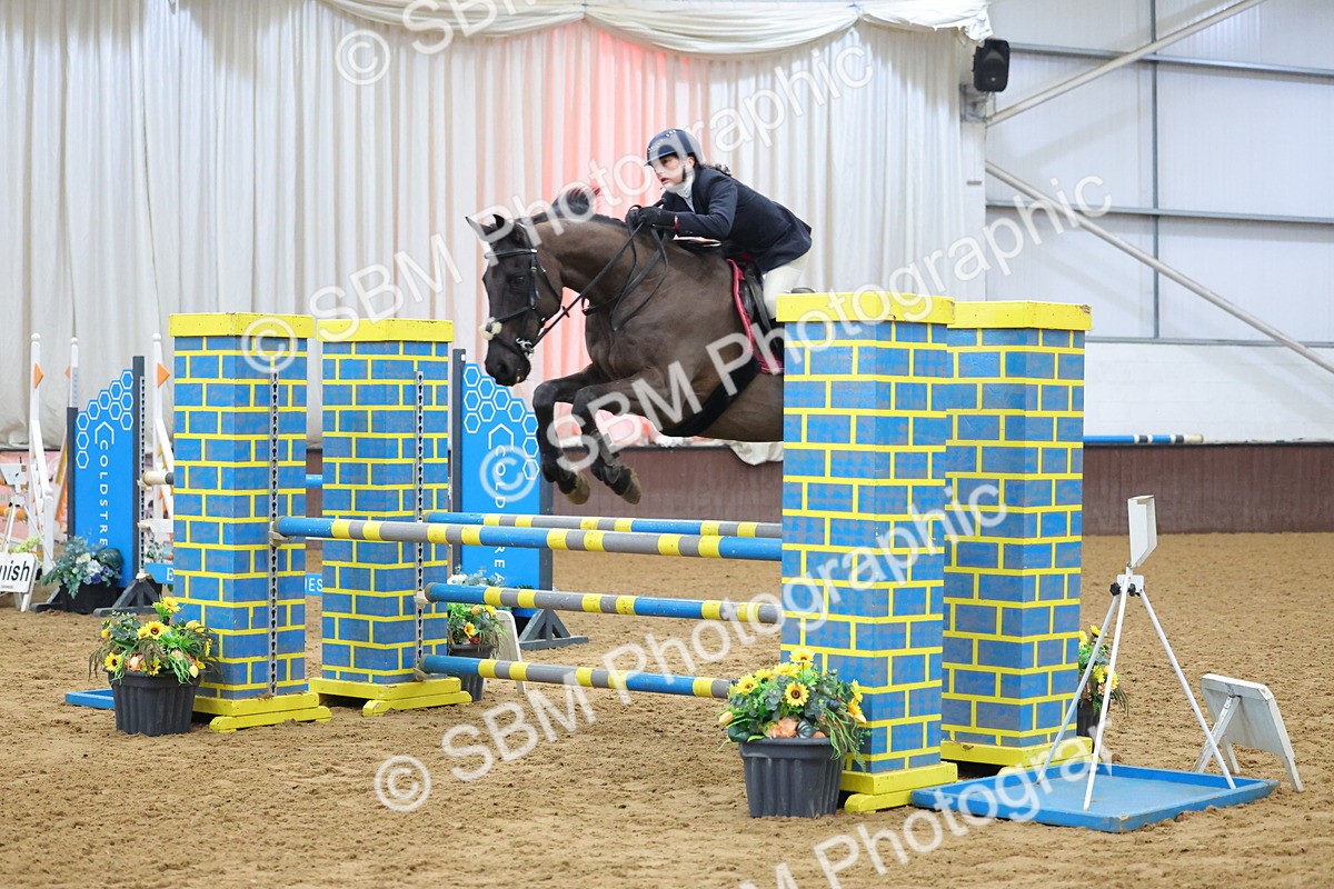 SBM_008315 - Class 21 - Nupafeed Supplements Senior Discovery/ 1m Open - First Round (1.00m)