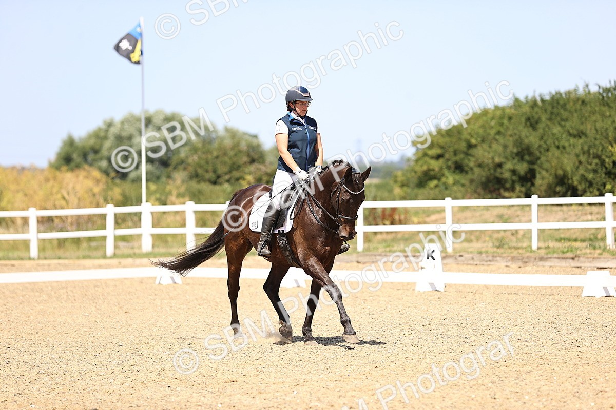 SBM_010647 - Novice 5 - 11.20-12.23