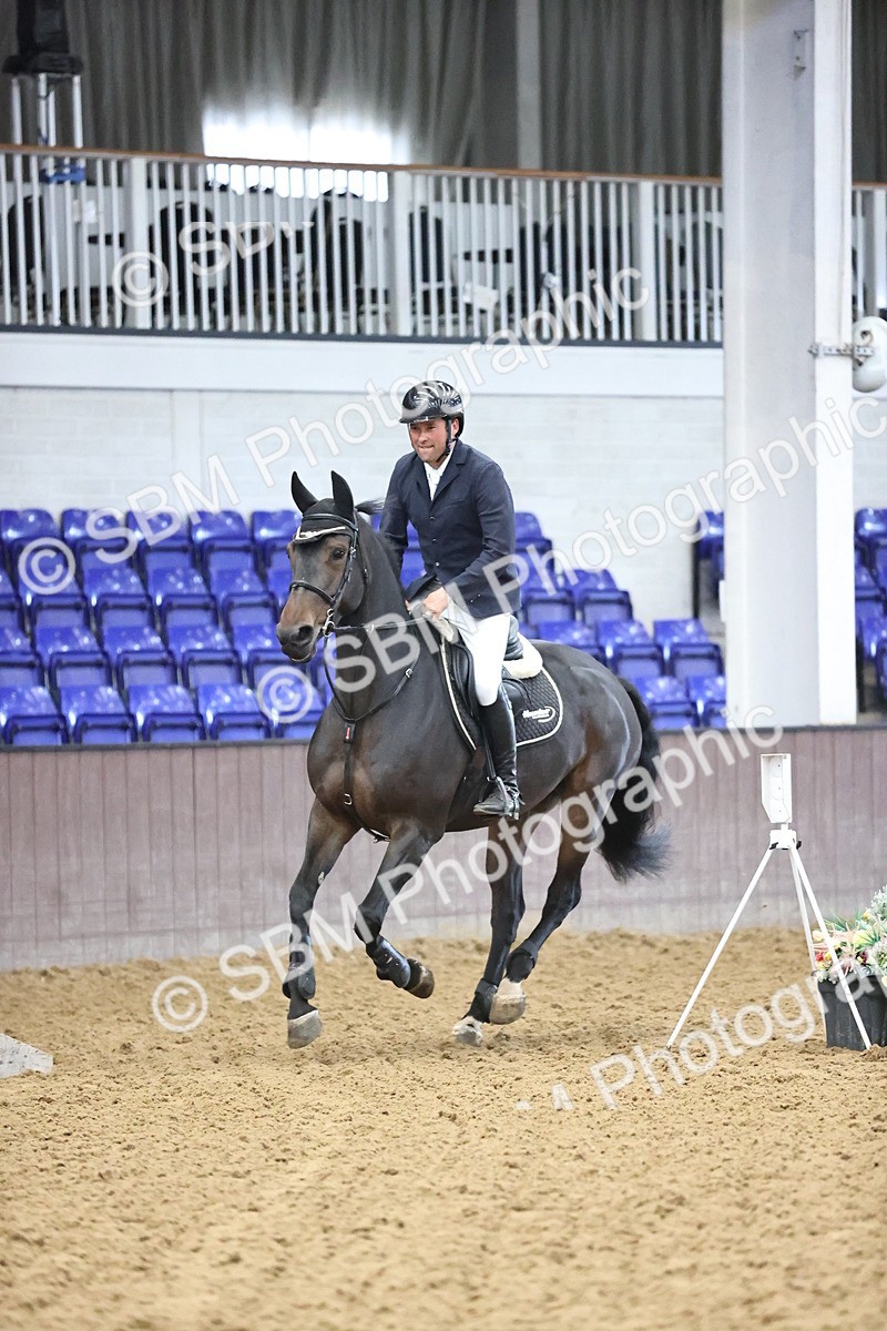 SBM_003634 - Class 12 - Senior Foxhunter 1.20m