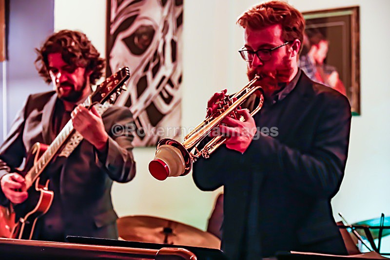  - TOM & SIMON GARDNER PLAY BROTHERS CANDOLI