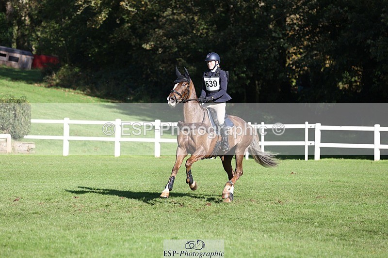 231022-111338-25034 - 639-TRAQ.TIME-Madeleine.Ellis-TrotUp+SJ