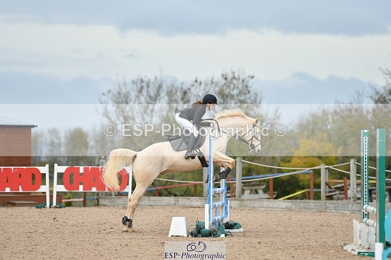 251026-124902-03094 - Cls 25+26+27 90cm + 1m Club and Schools