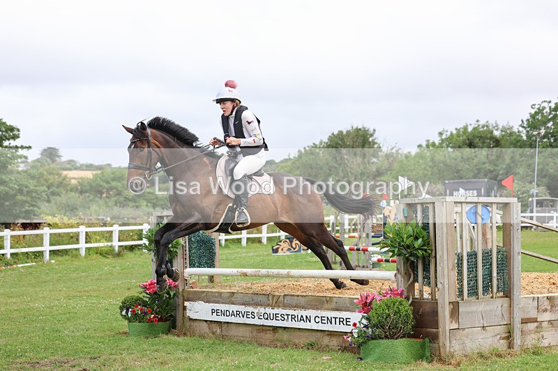 3E7A1000 - Class 4: 70cm Senior