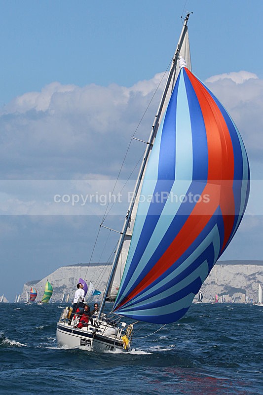 150627 WINTERS TALE GBR8143T - ELAN333 WT7A6611_A - ROUND THE ISLAND RACE - SATURDAY 27th JUNE 2015