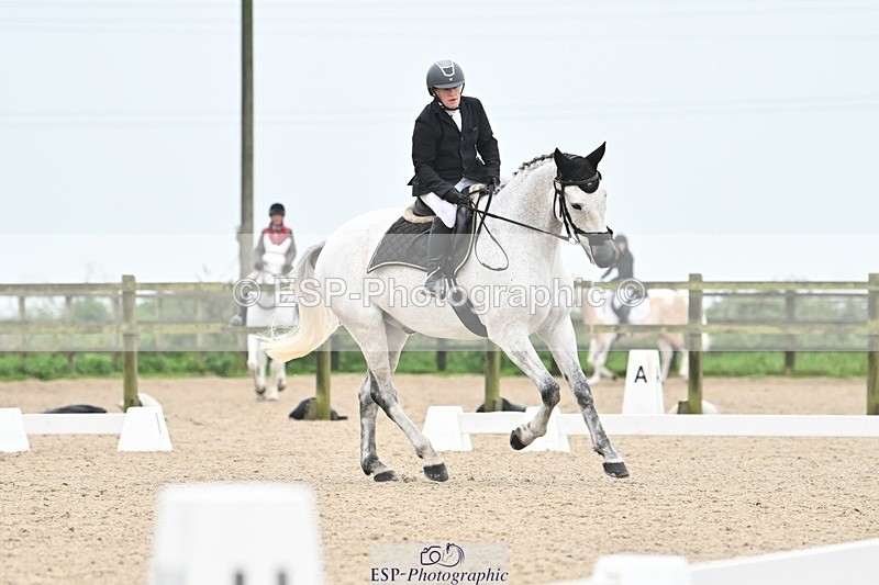 241103-131925-01674 - Novice 1 - 13.10 to 14.34